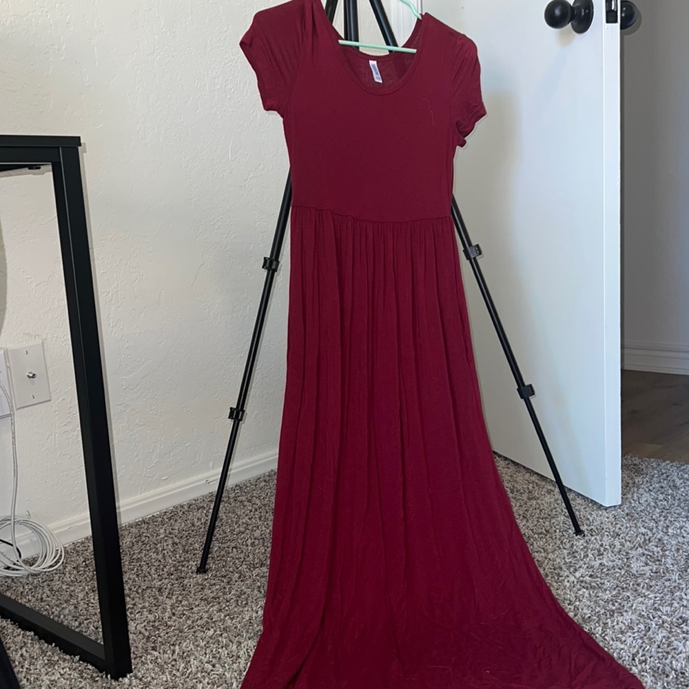 Maroon tshirt material maxi